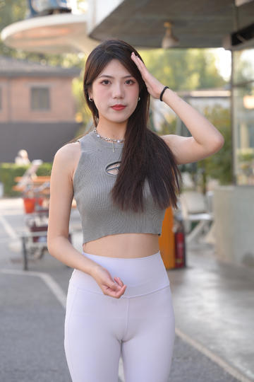 闺蜜用SM玩我(女女)